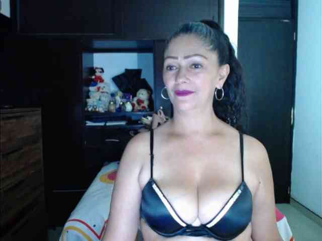 MeganTaylor777 webcam