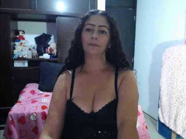 MeganTaylor777 webcam