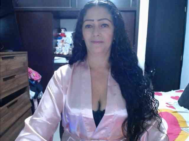 MeganTaylor777 webcam