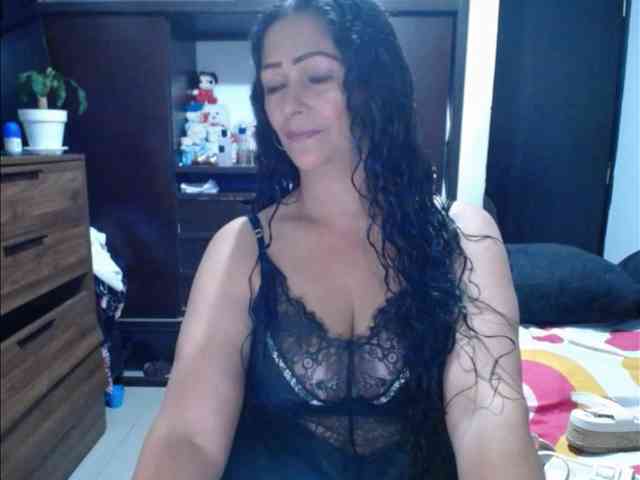 MeganTaylor777 webcam