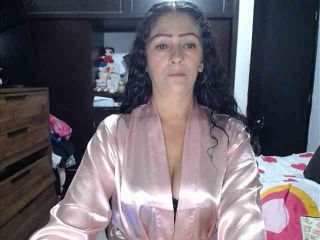 MeganTaylor777 webcam