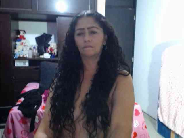 MeganTaylor777 webcam