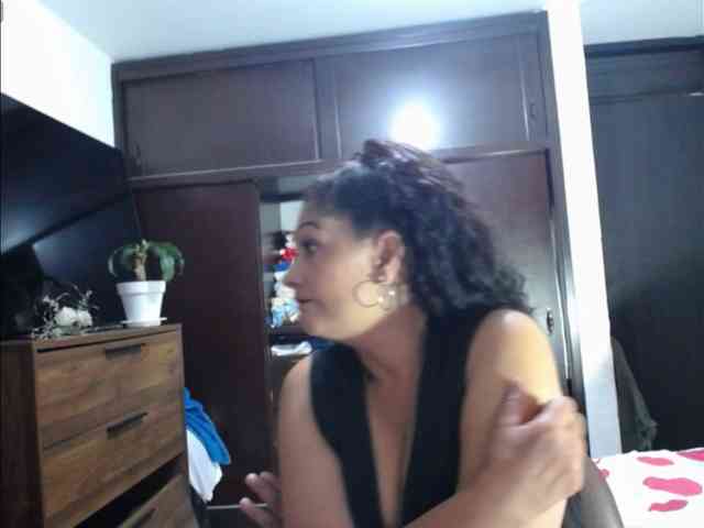 MeganTaylor777 webcam