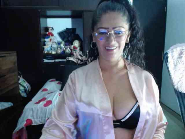 MeganTaylor777 webcam