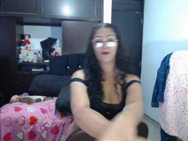 MeganTaylor777 webcam