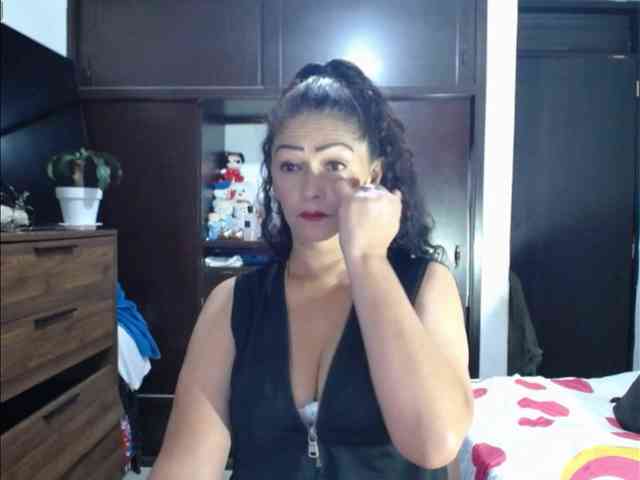 MeganTaylor777 webcam