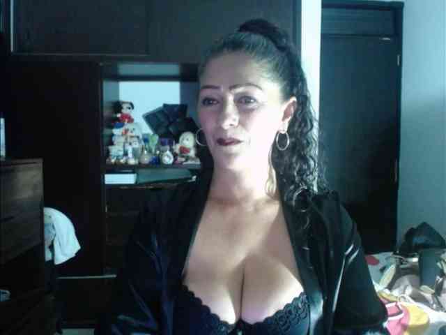 MeganTaylor777 webcam