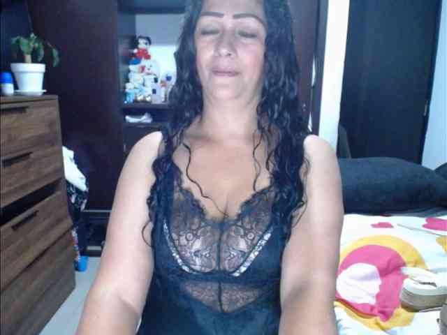 MeganTaylor777 webcam