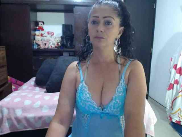 MeganTaylor777 webcam