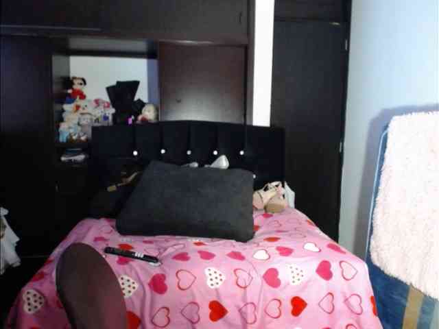 MeganTaylor777 webcam