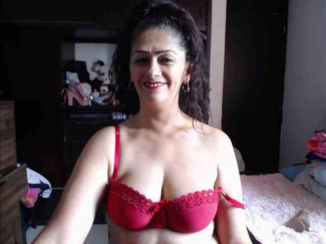 MeganTaylor777 webcam