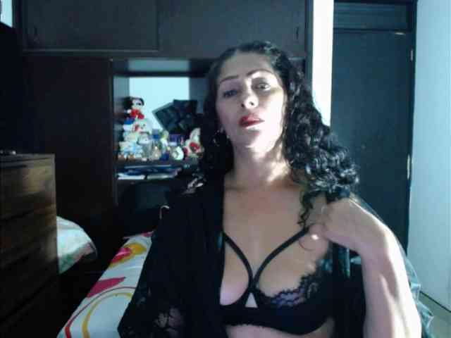 MeganTaylor777 webcam