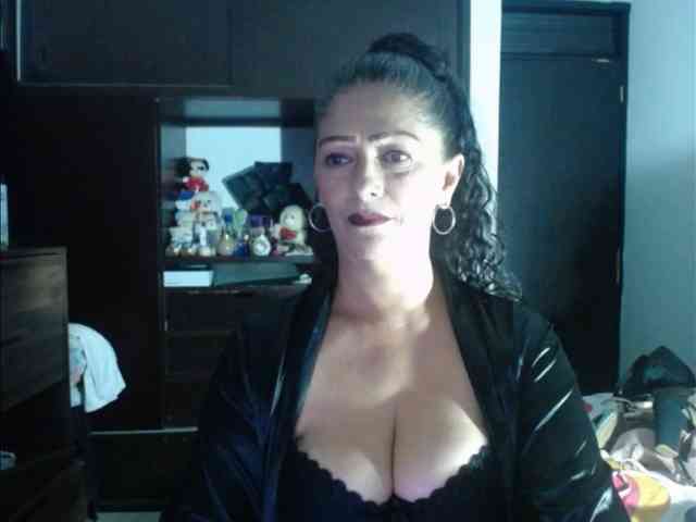 MeganTaylor777 webcam