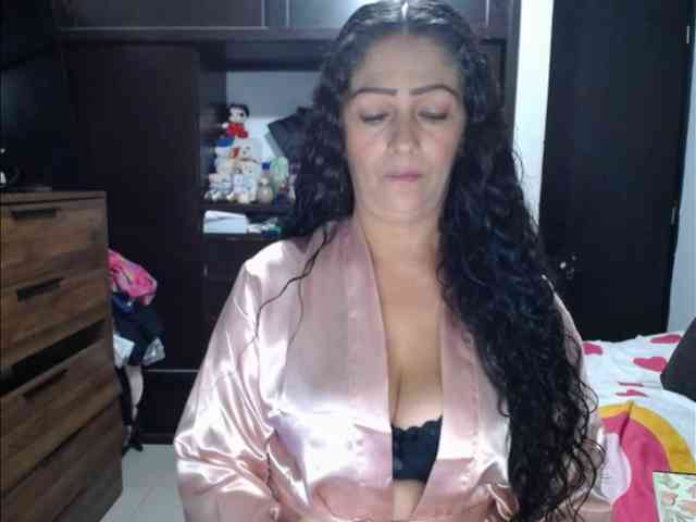 MeganTaylor777 webcam