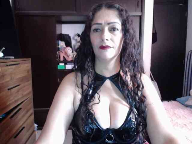 MeganTaylor777 MeganTaylor777