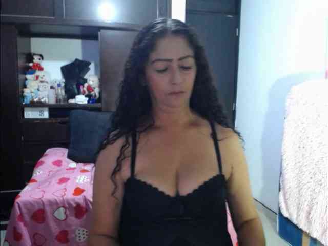 MeganTaylor777 webcam