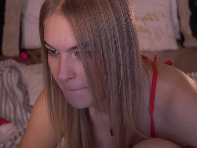 AlinaLemon – webcam model profile photo