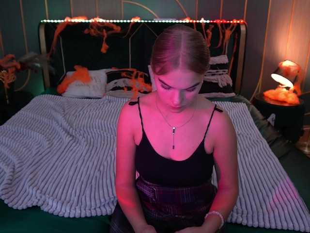 Alina Lemon (AlinaLemon)