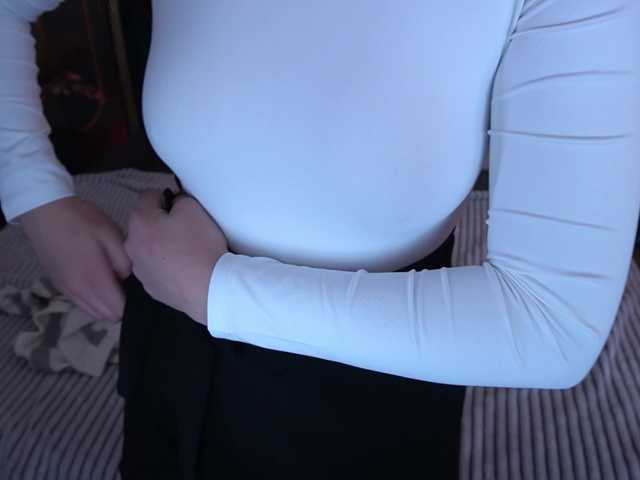 AlinaLemon's BongaCams show and profile