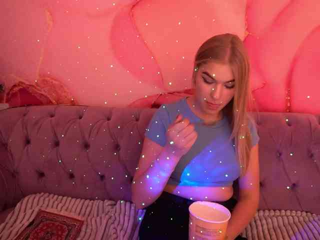 AlinaLemon Live Webcam on BongaCams