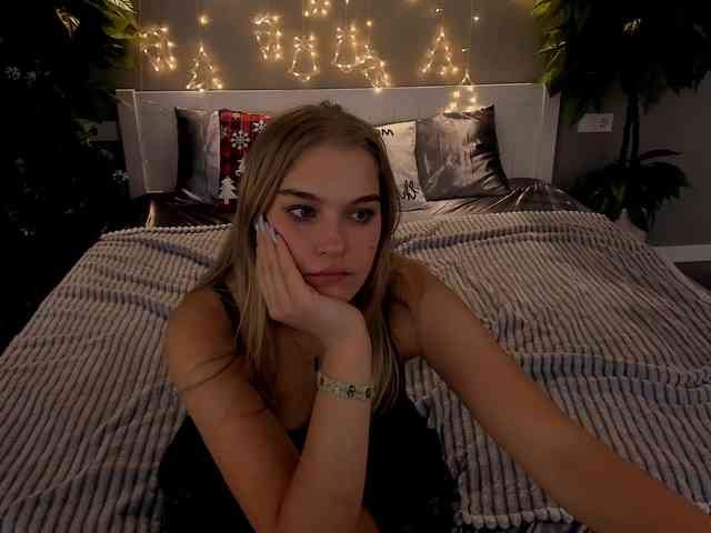 AlinaLemon AlinaLemon