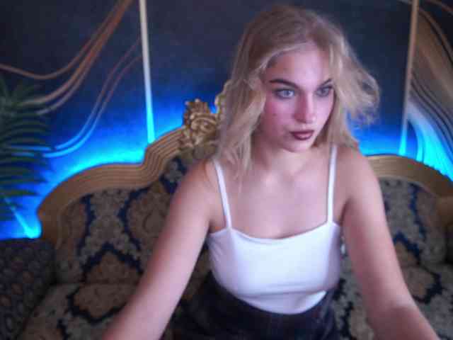 AlinaLemon Live Webcam on BongaCams