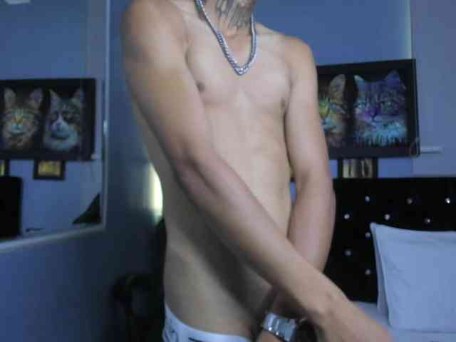 Franklinn-23 Franklinn-23