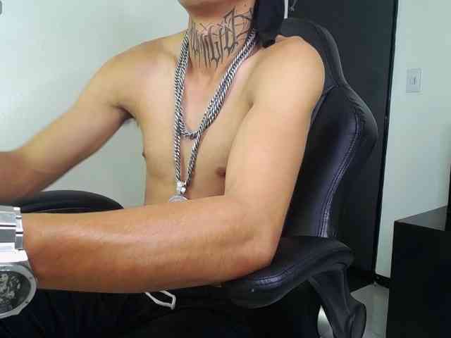 Franklinn-23 Franklinn-23