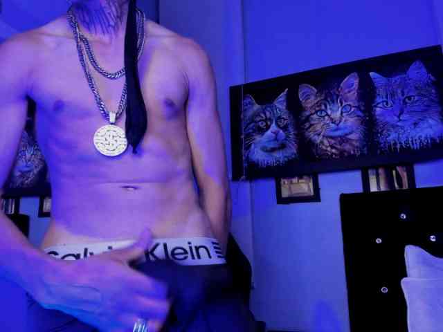 Franklinn-23 Franklinn-23