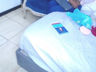 Aliis-Love- Porn Show