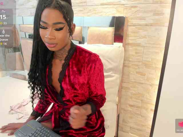 SheinnyBrown Live Webcam on BongaCams