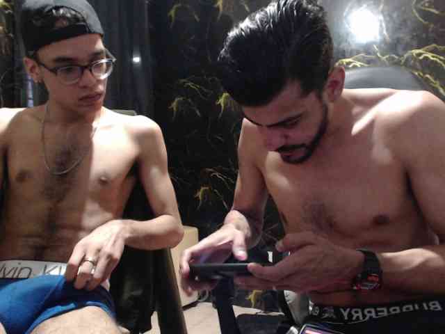 Sexmaster-and-young Sexmaster-and-young