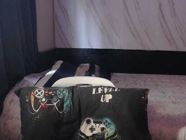 Pinayrose's BongaCams show and profile