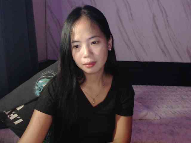 Pinayrose Live Webcam on BongaCams