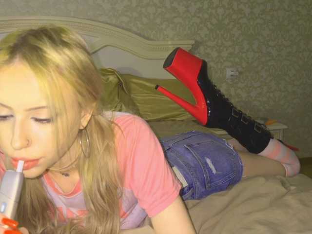  bunnydollstella chat room