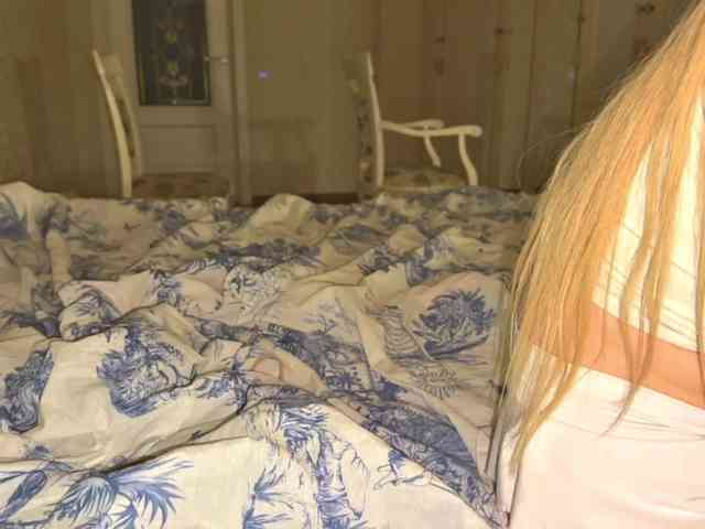 bunnydollstella webcam