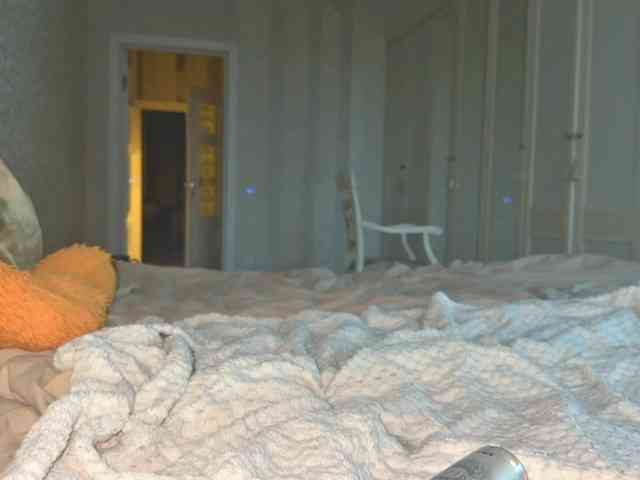 bunnydollstella webcam