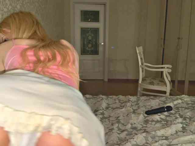 bunnydollstella bunnydollstella