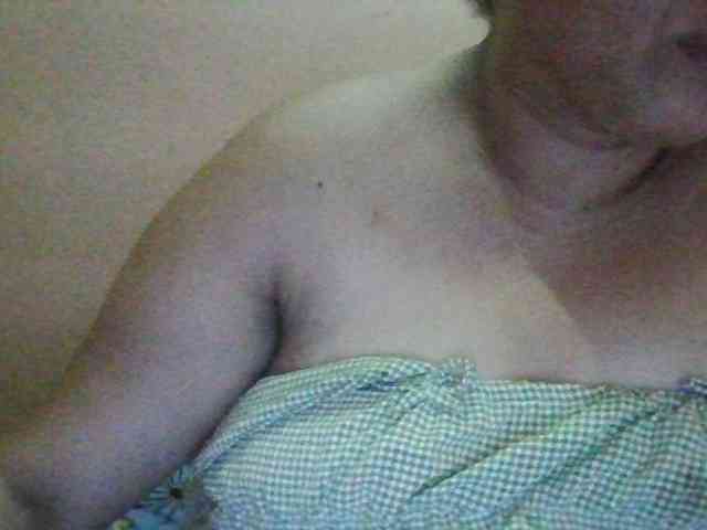 xxwetmomm Live Webcam on BongaCams