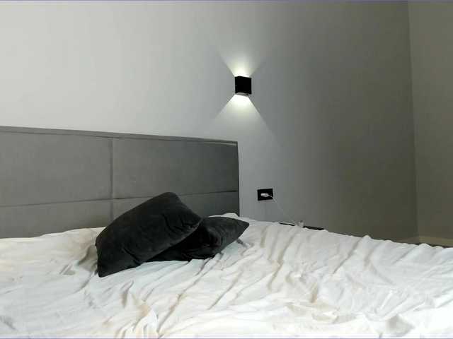 yunamini – webcam model profile photo