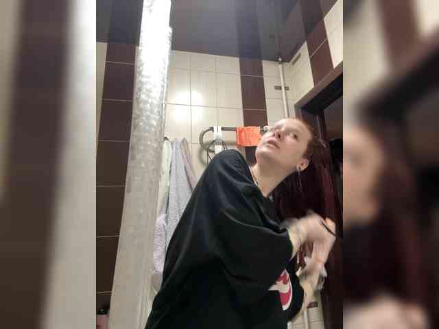 stillHer Live Webcam on BongaCams