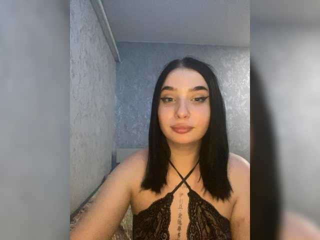 1Your-luck1's BongaCams show and profile