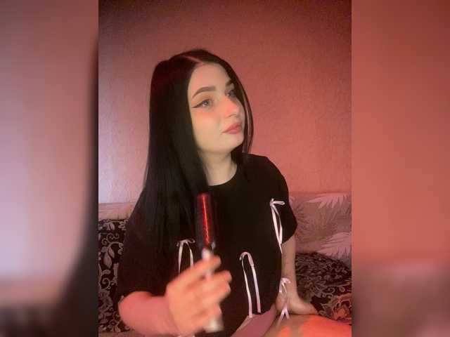 1Your-luck1's BongaCams show and profile