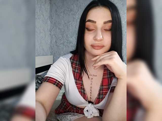 1Your-luck1's BongaCams show and profile