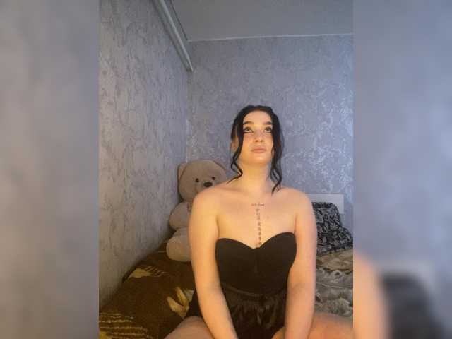 1Your-luck1's BongaCams show and profile