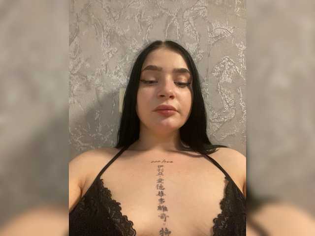 1Your-luck1's BongaCams show and profile