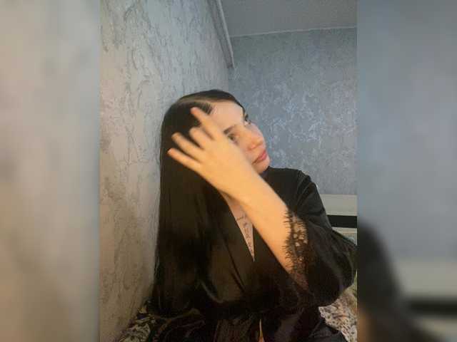 1Your-luck1's BongaCams show and profile