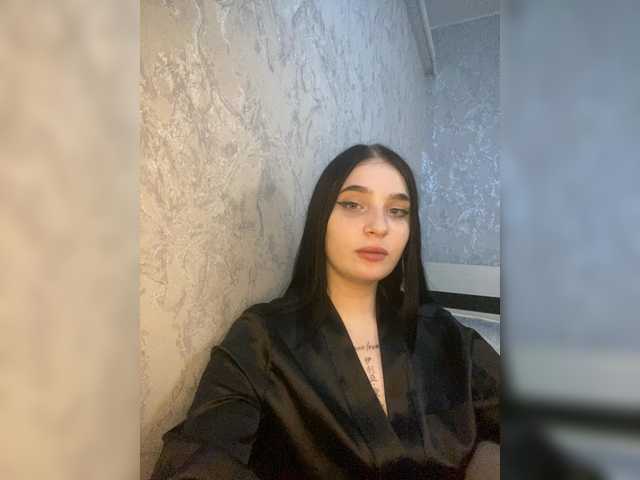 1Your-luck1's BongaCams show and profile