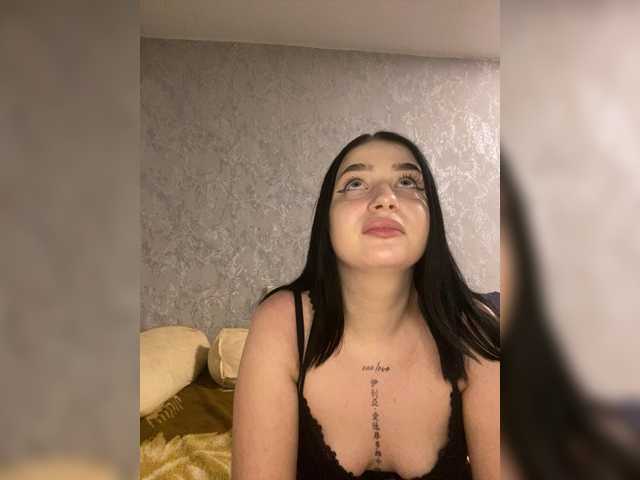 1Your-luck1's BongaCams show and profile