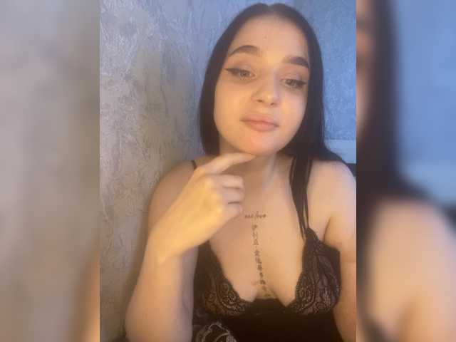 1Your-luck1's BongaCams show and profile